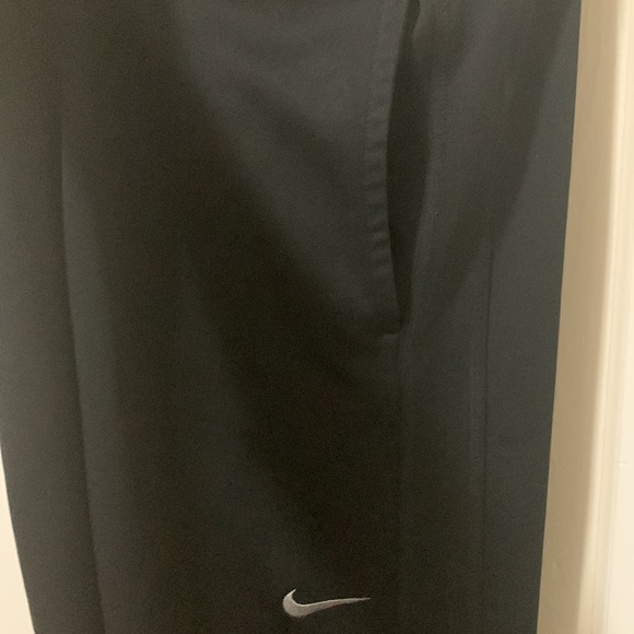 Nike Therma Dri Fit Pant size Small - Picture 7 of 9